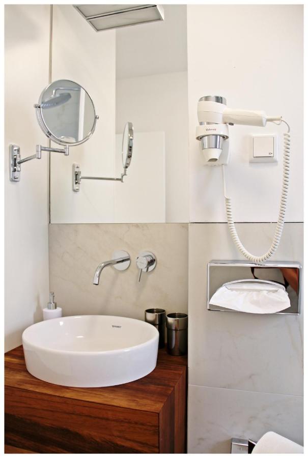 Apartman Lado *