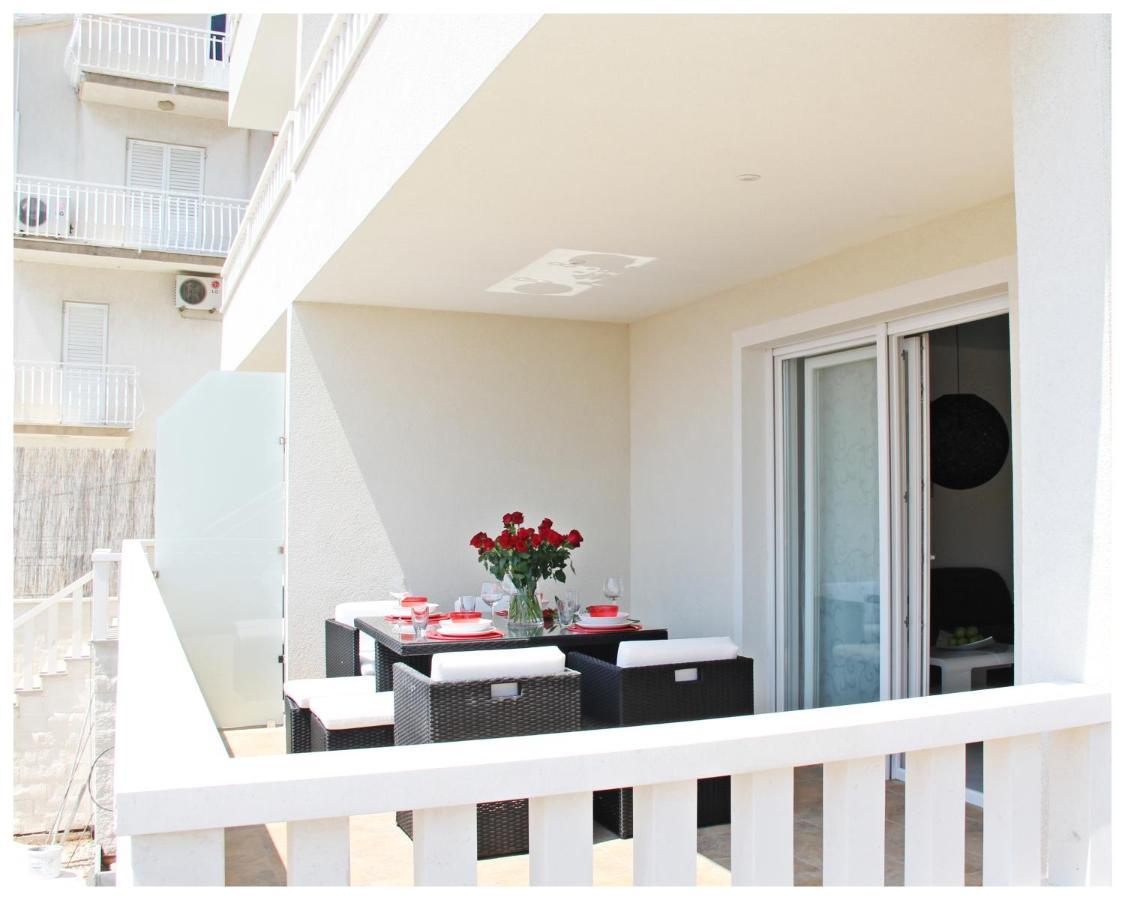 Lado Apartman *