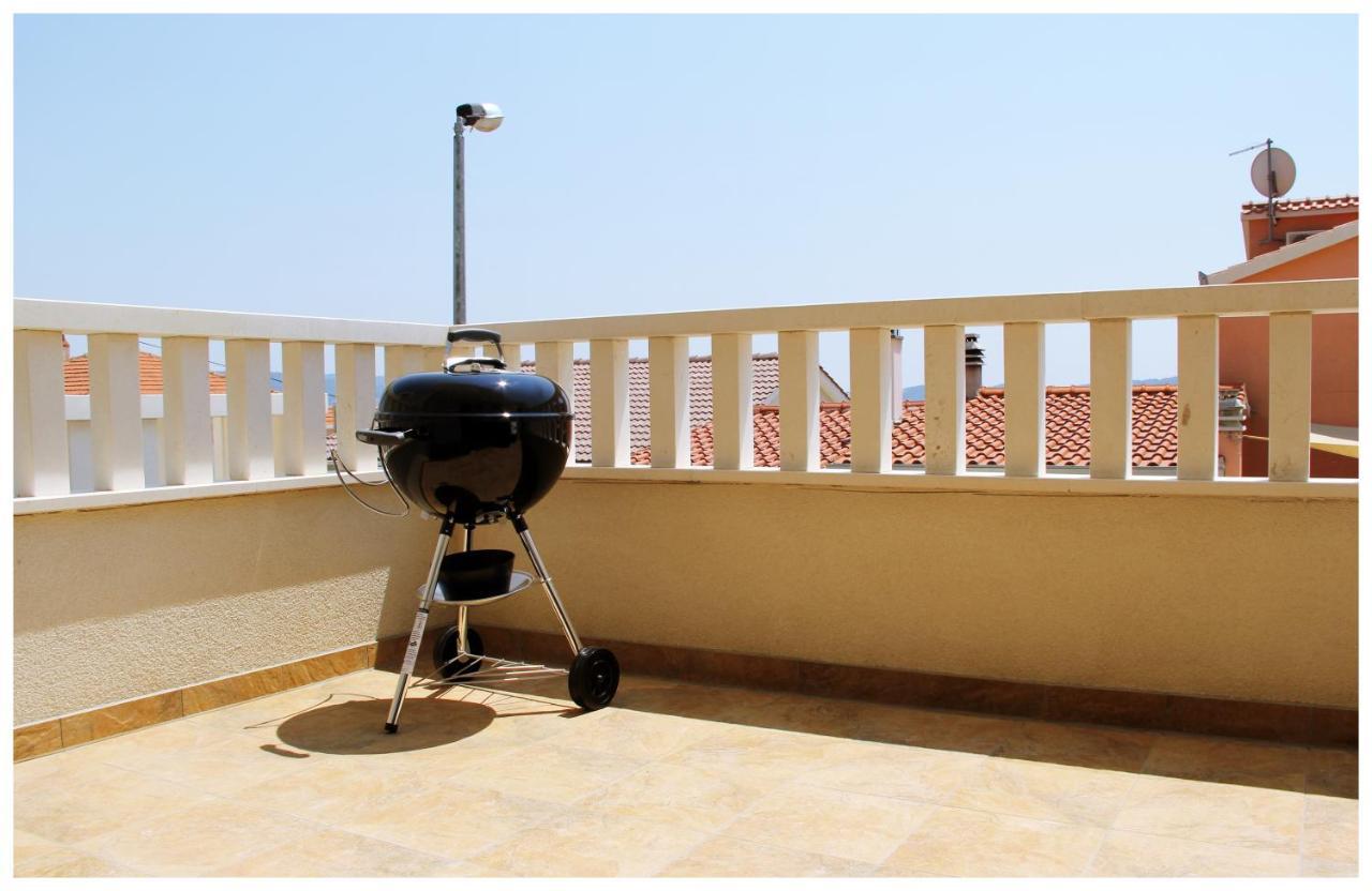 Lado Apartman Trogir